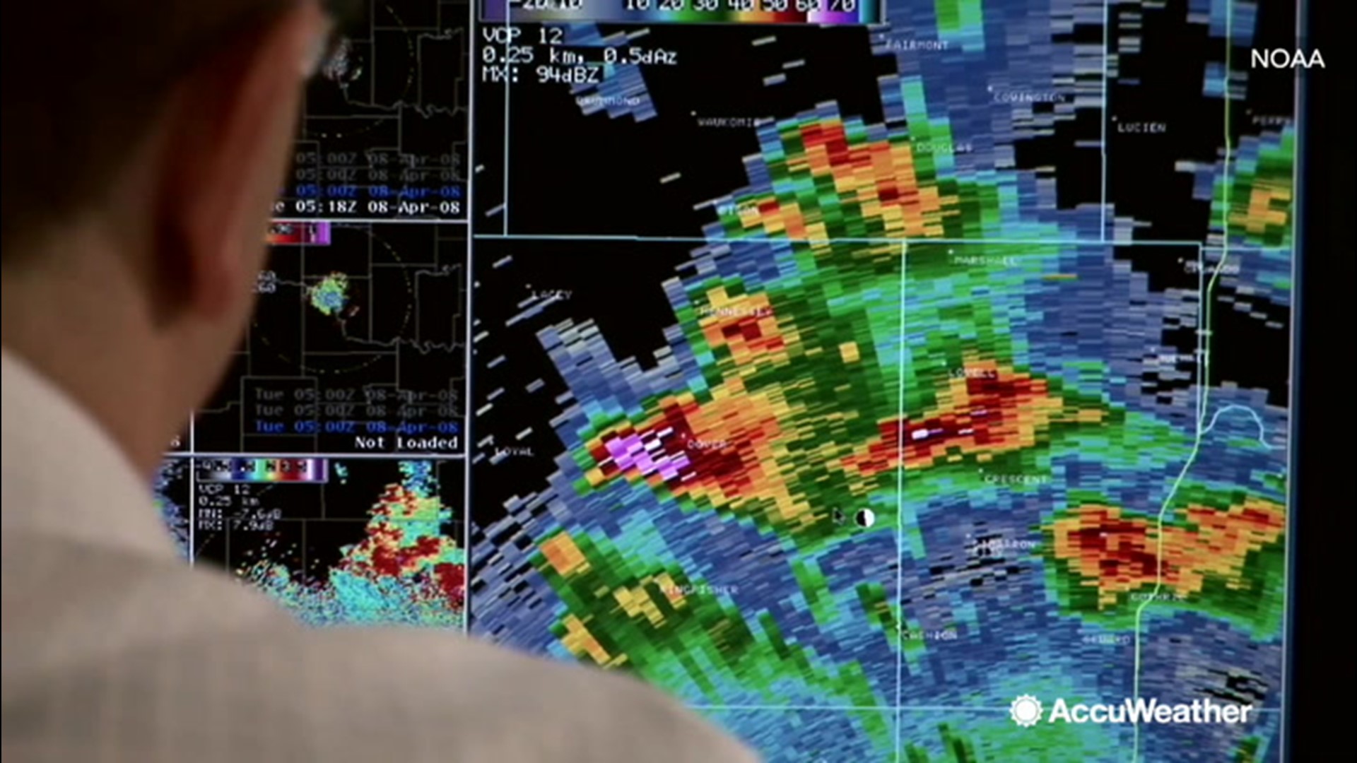 How the latest weather radar technology helps improve weather forecasting.