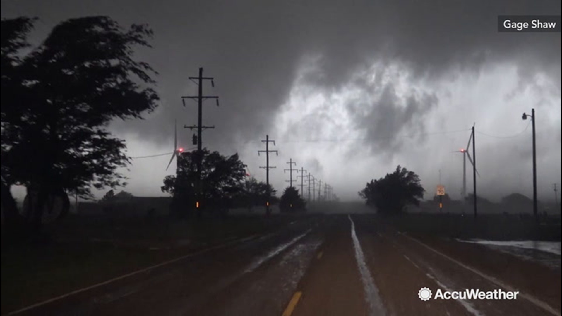 Storm chaser records tornadoes try to spin up in Texas | wfaa.com