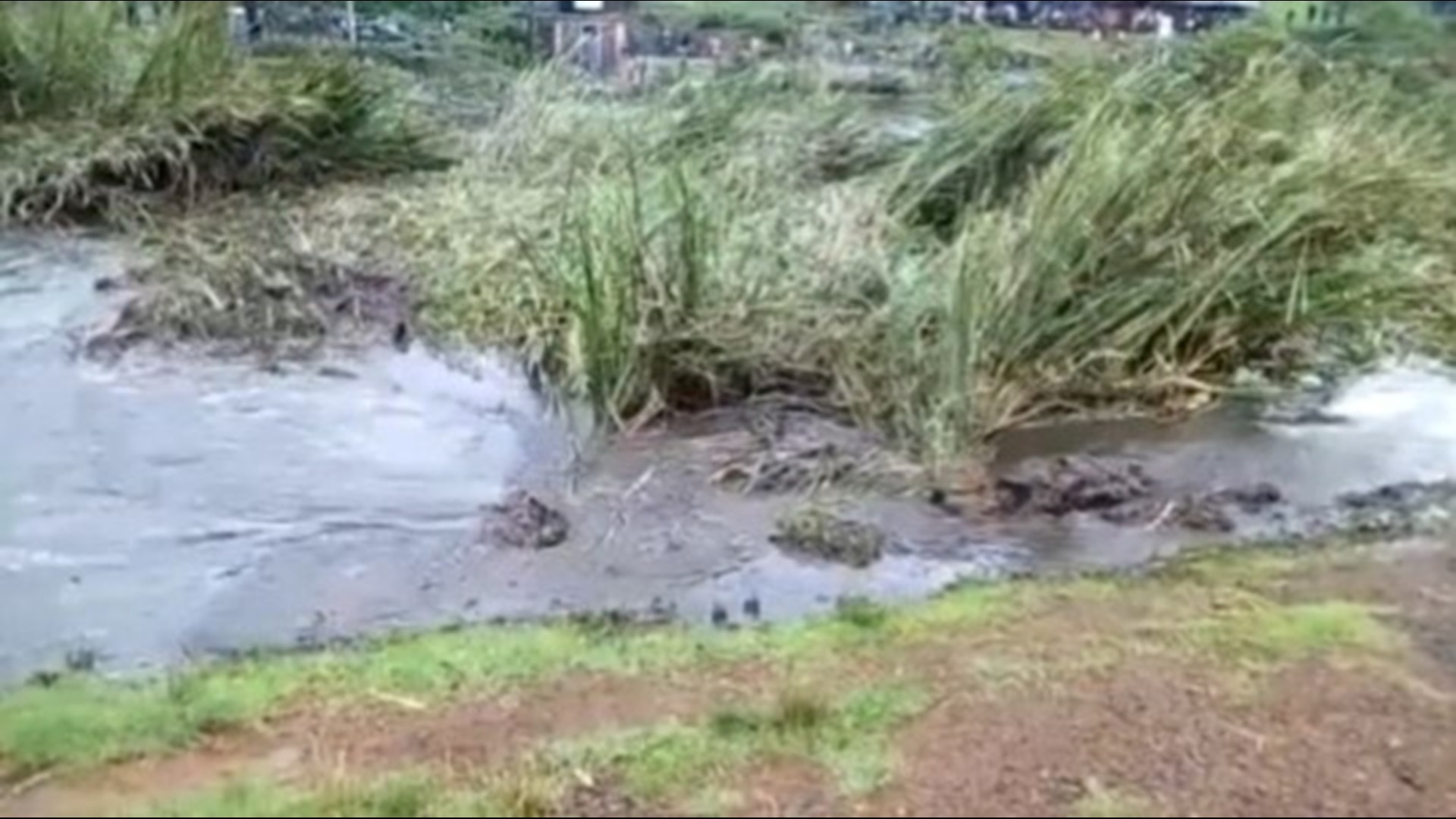 Check Out This Insane Moment a Sinkhole Devours Mud and Grass Before Our  Very Eyes | wfaa.com
