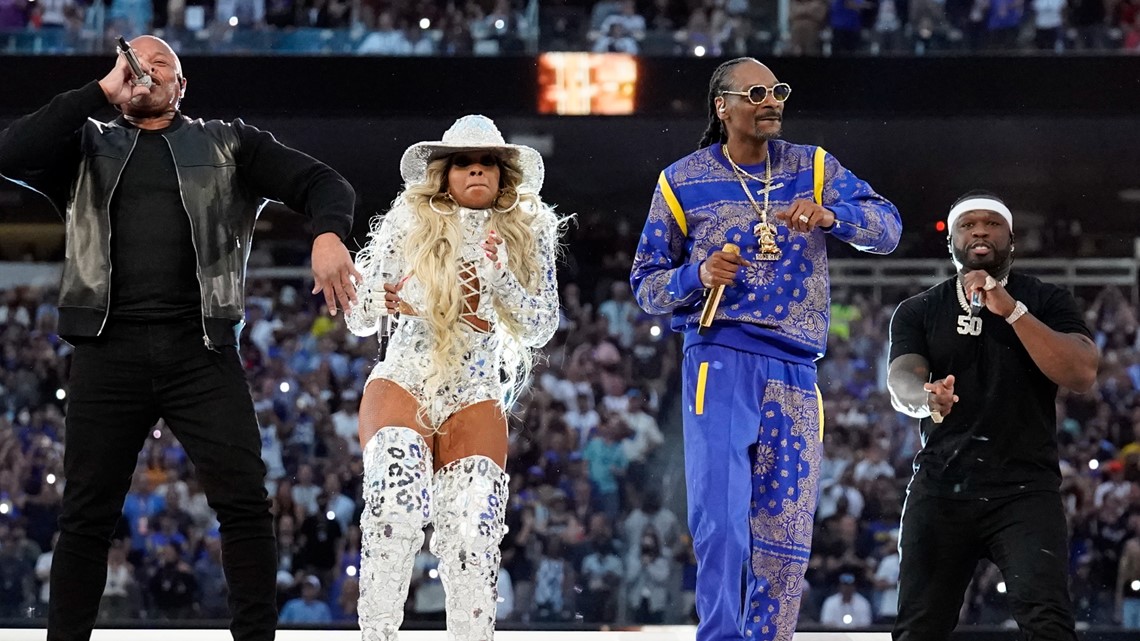 The Tupac Shakur Shoutout At The Super Bowl Halftime Show Has Fans