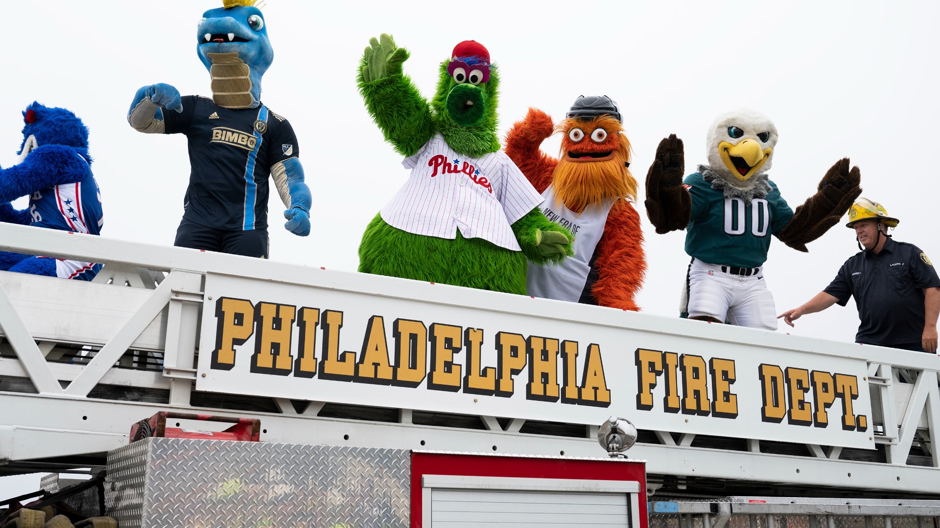 I-95 in Philadelphia reopens after deadly collapse | wfaa.com