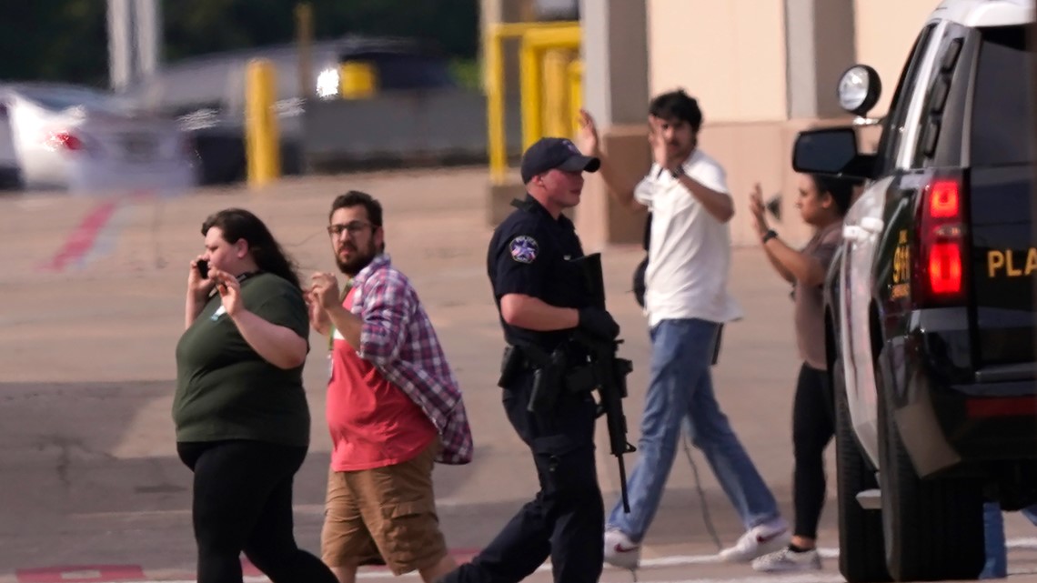 Allen, Texas outlet mall shooting: First responders reflect - Vimarsana News