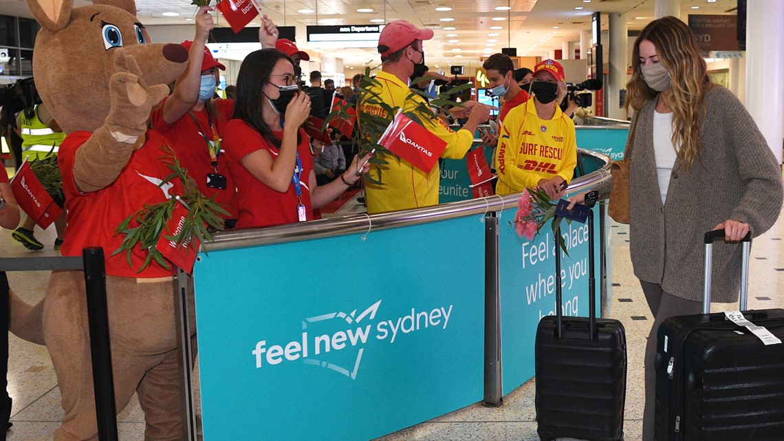 Australia welcomes back tourists after 2 years - Vimarsana News
