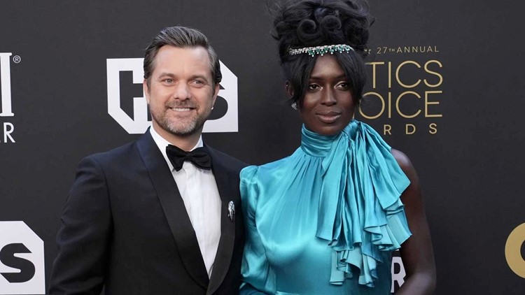 Jodie Turner-Smith Poses Naked for Steamy Photos With Joshua Jackson |  