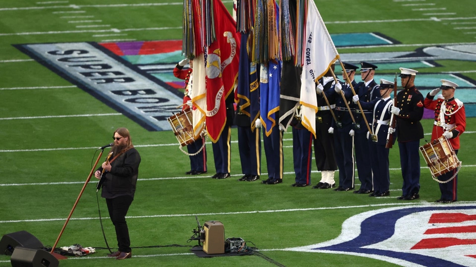 Chris Stapleton Sings ‘National Anthem’ As Eagles Coach Nick Sirianni ...