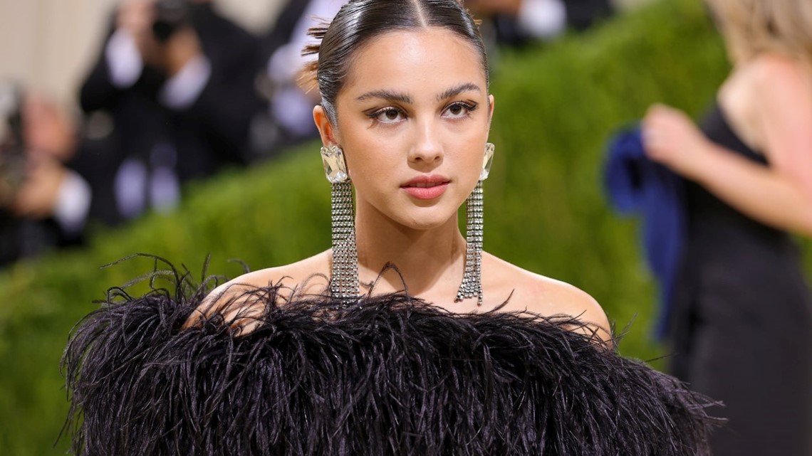 Olivia Rodrigo Rocked a Lace Bodysuit and Feathers at the 2021 Met