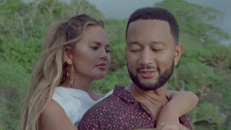 Chrissy Teigen Reveals She S Pregnant With Baby No 3 In John Legend S Wild Music Video Wfaa Com