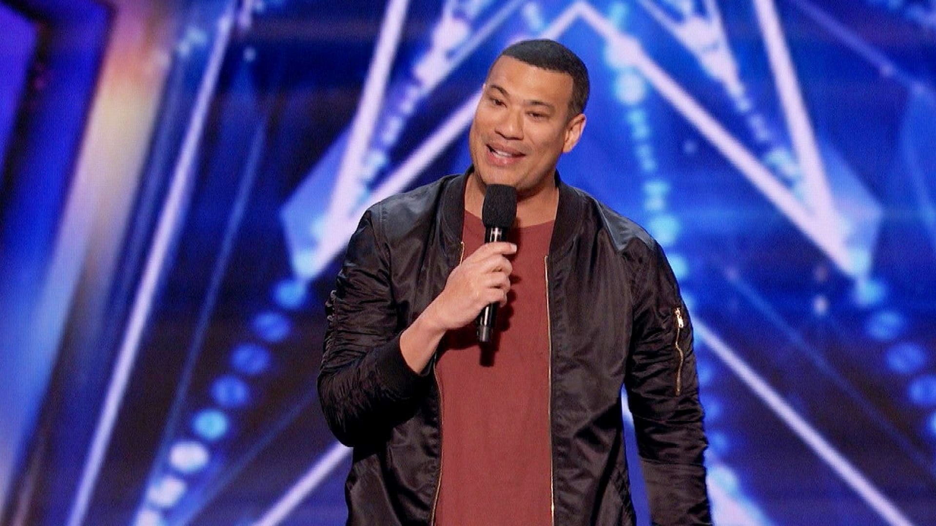 'America's Got Talent' Sneak Peek Comic Michael Yo Cracks Up the