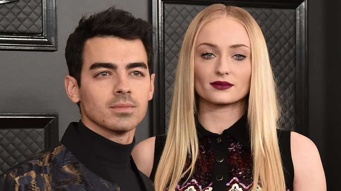 Sophie Turner & Joe Jonas Take Baby Willa On Outdoor Trip: Photos –  Hollywood Life