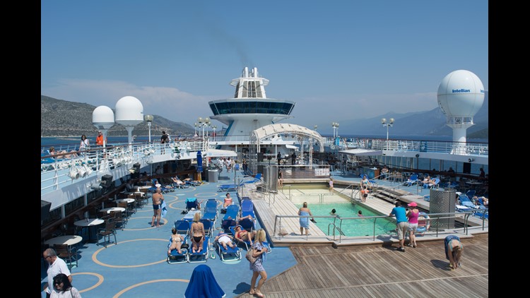Photo Tour Cruise Ship Pool Decks That Will Blow Your Mind Wfaa Com