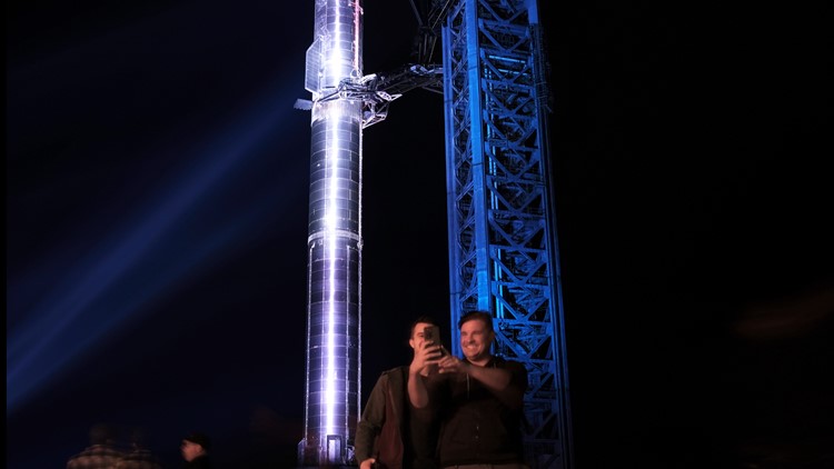 SpaceX’s Elon Musk: 1st orbital Starship flight maybe March