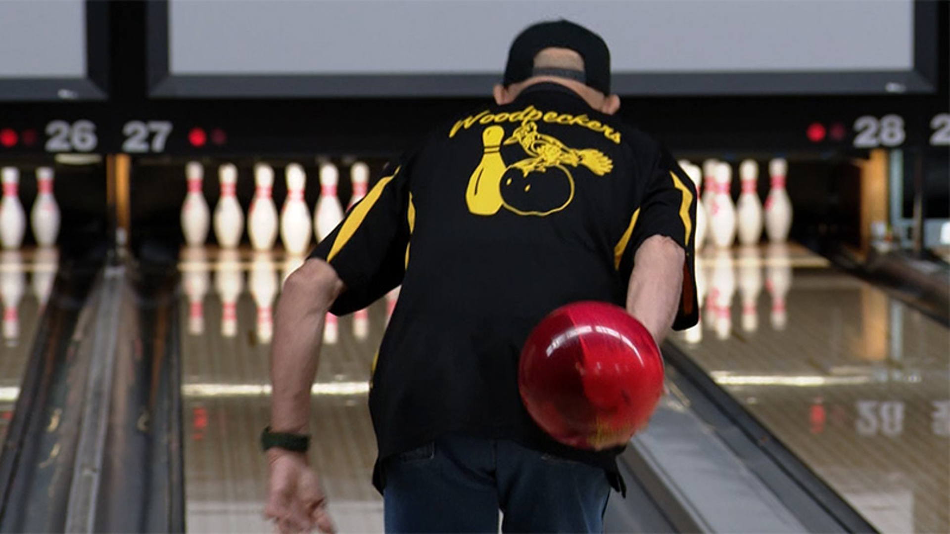 On a roll San Antonio bowling alley can't spare this mechanic