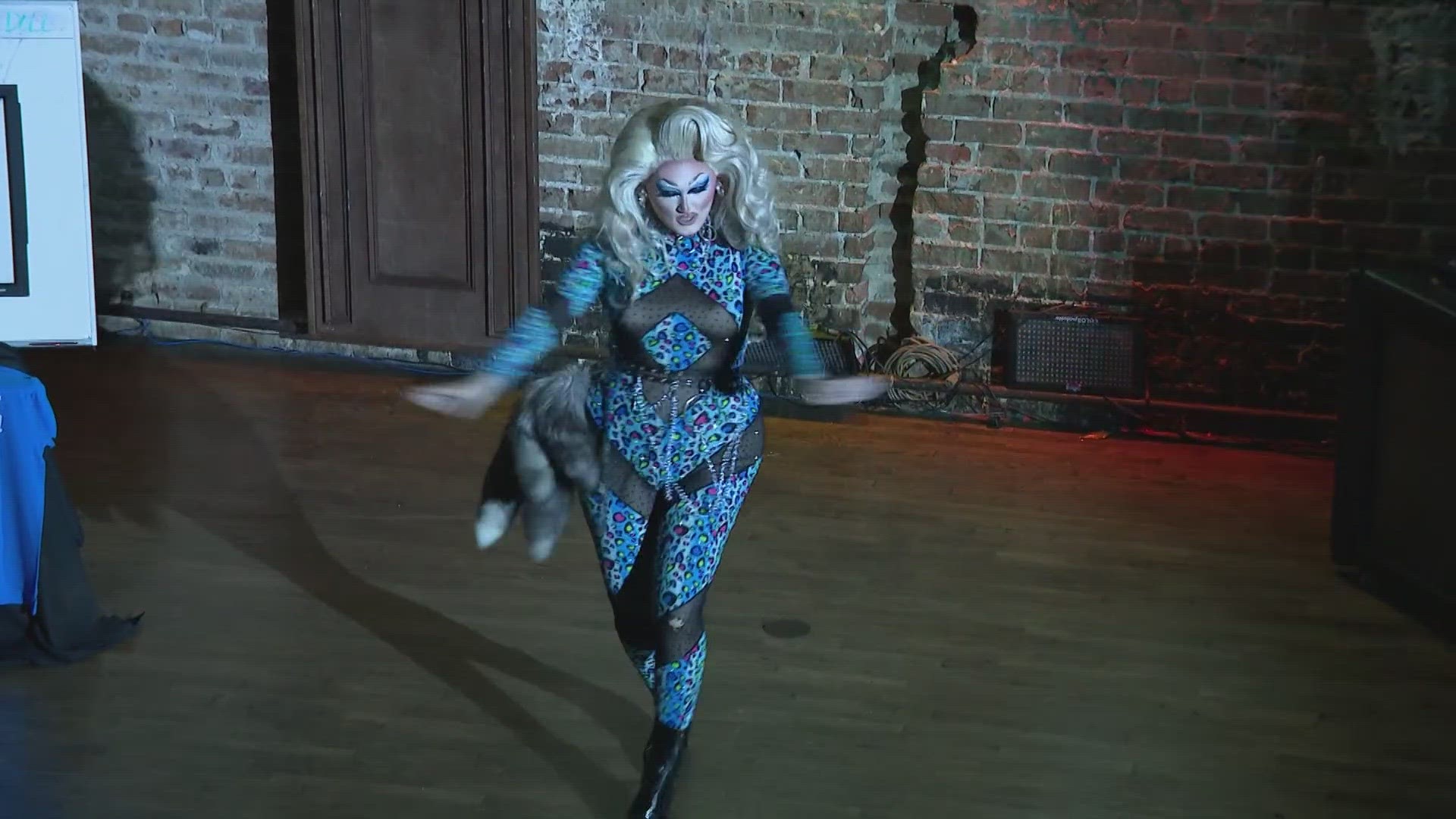ACLU sues Texas over law targeting drag performances | wfaa.com