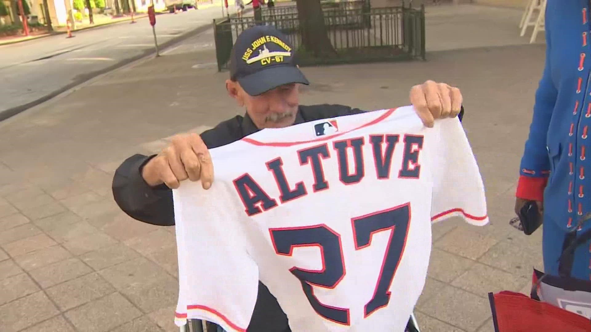 Robert O’Brien is a veteran who was once homeless. He recently was diagnosed with cancer so he's crossing things off his bucket list, like attending an Astros game.