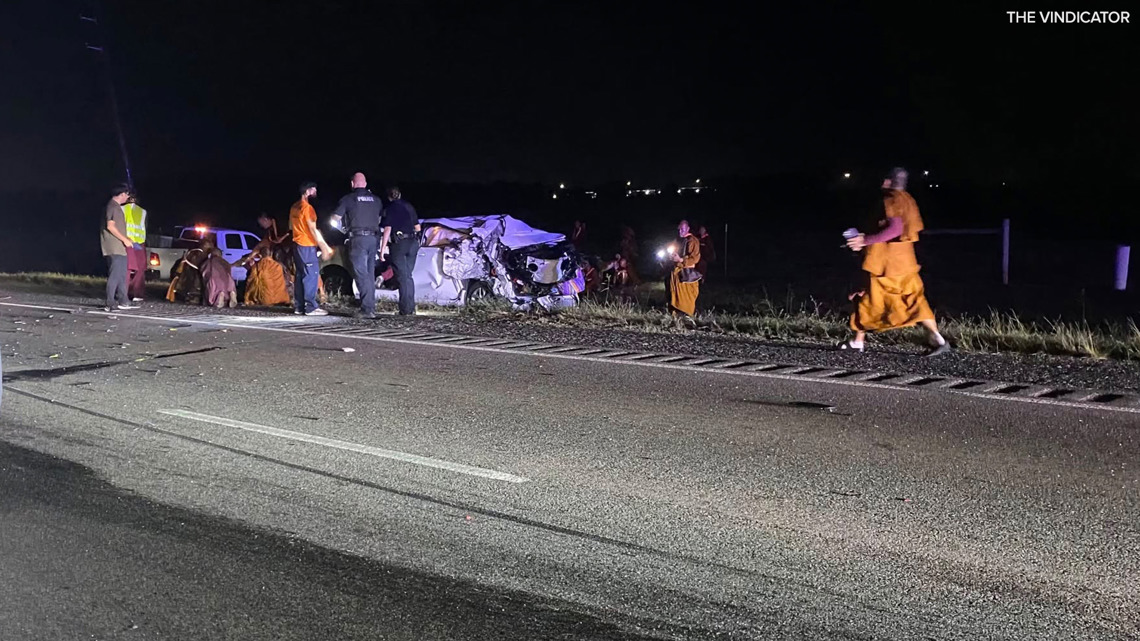 2 Buddhist monks hurt in crash on highway near Dayton, police say