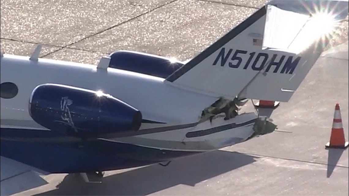 Animation shows private plane collision at Houston Hobby Airport