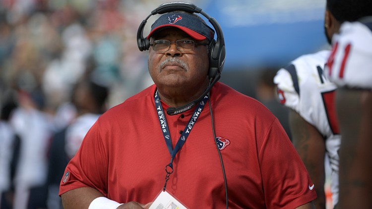 'Football has been my entire life': Texans' Romeo Crennel retiring after 50 years of coaching