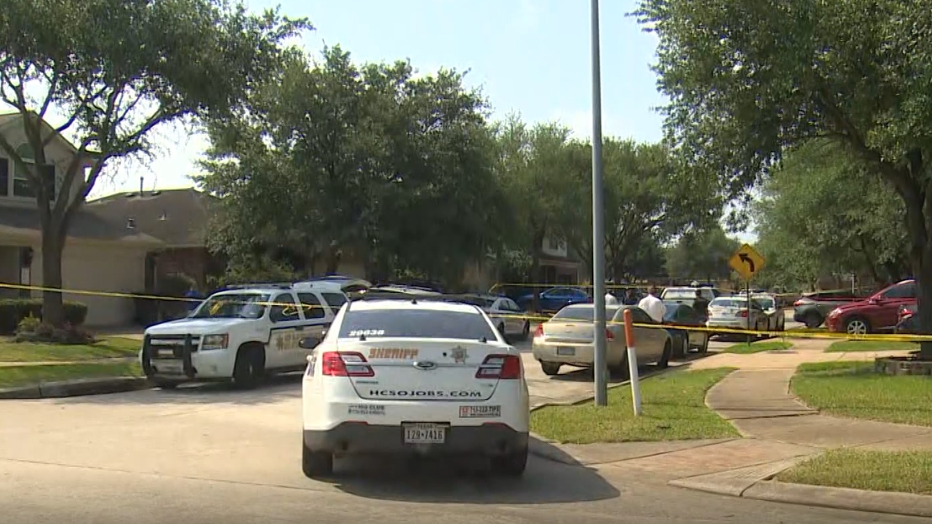 Man accused of killing wife found dead in Harris County jail cell ...