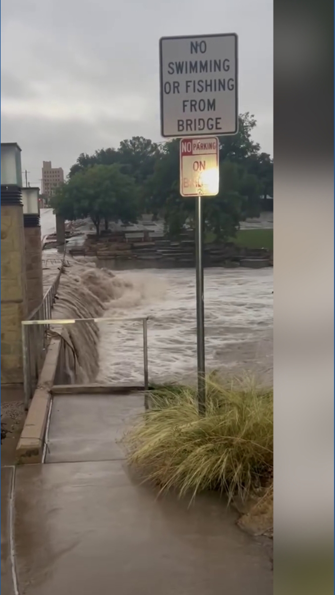 Roads, homes flooded in San Angelo amid 'life-threatening' conditions ...