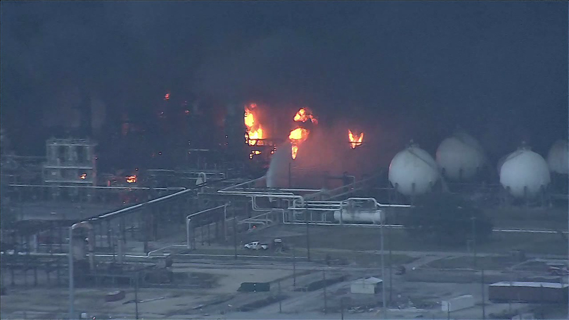 Mandatory evacuations in place after TPC Group plant explosion, fire in Port Neches  wfaa.com