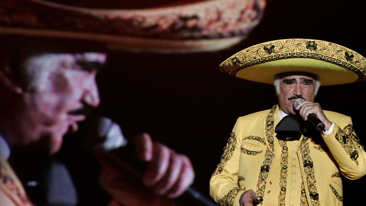 El 'Rey de la Música Ranchera', Vicente Fernández, muere a los 81 años