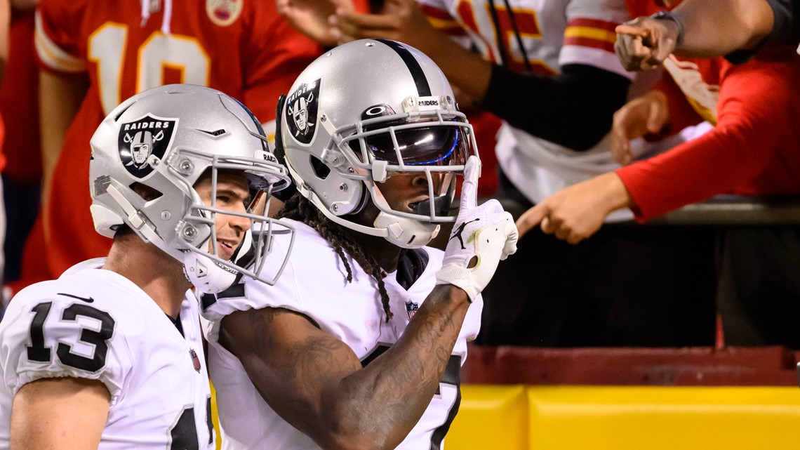 Raiders' Davante Adams Shoves Media Member, Apologizes Post Game | Wfaa.com