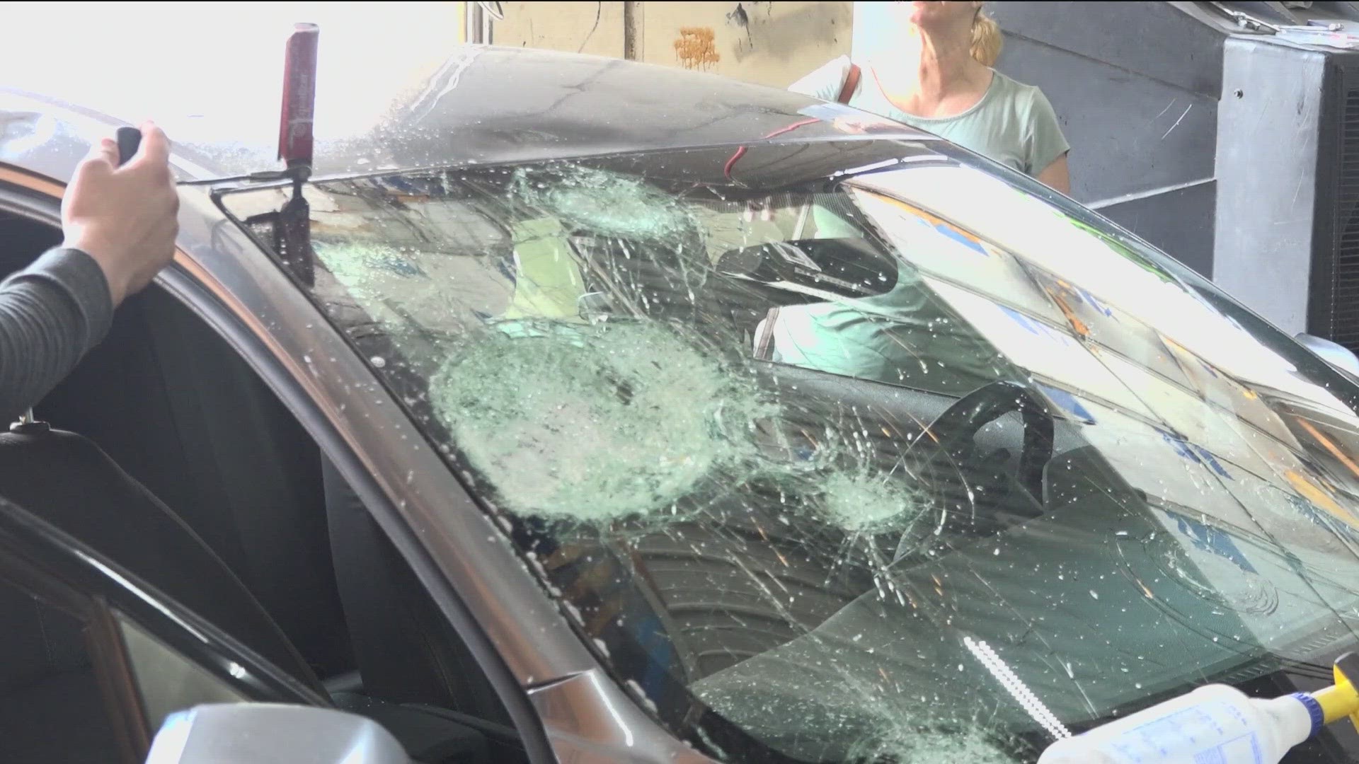 People whose cars were hit by hail are looking for repair shops and contractors to fix the damage. Drivers are looking for businesses they can trust.