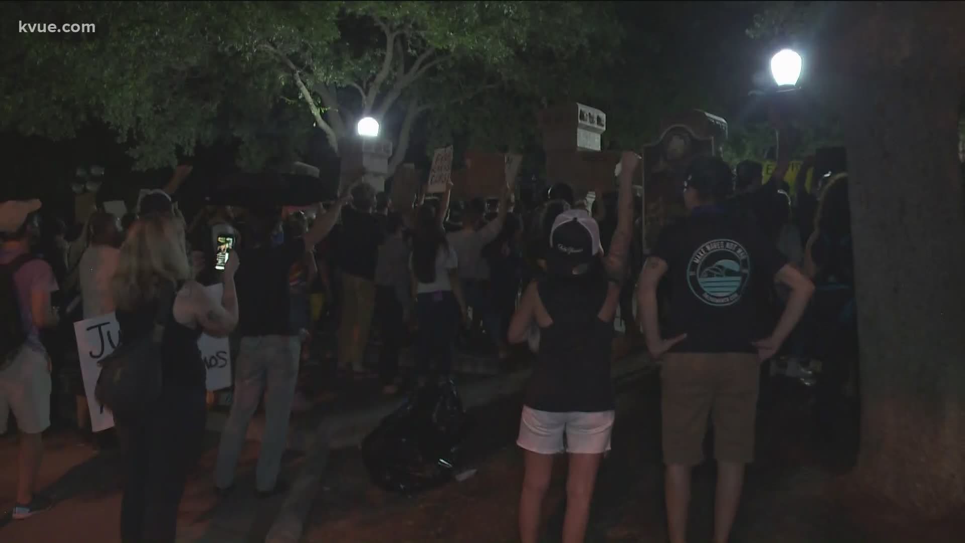 Pattrik Perez joined us live from outside the Austin Police Department headquarters before tossing to Luis de Leon outside the Texas Capitol.