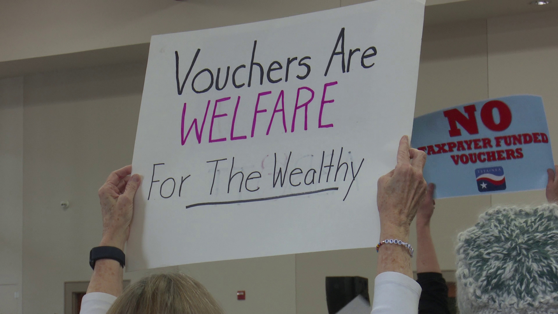 Hundreds protest as Texas Legislature presses forward on school ...