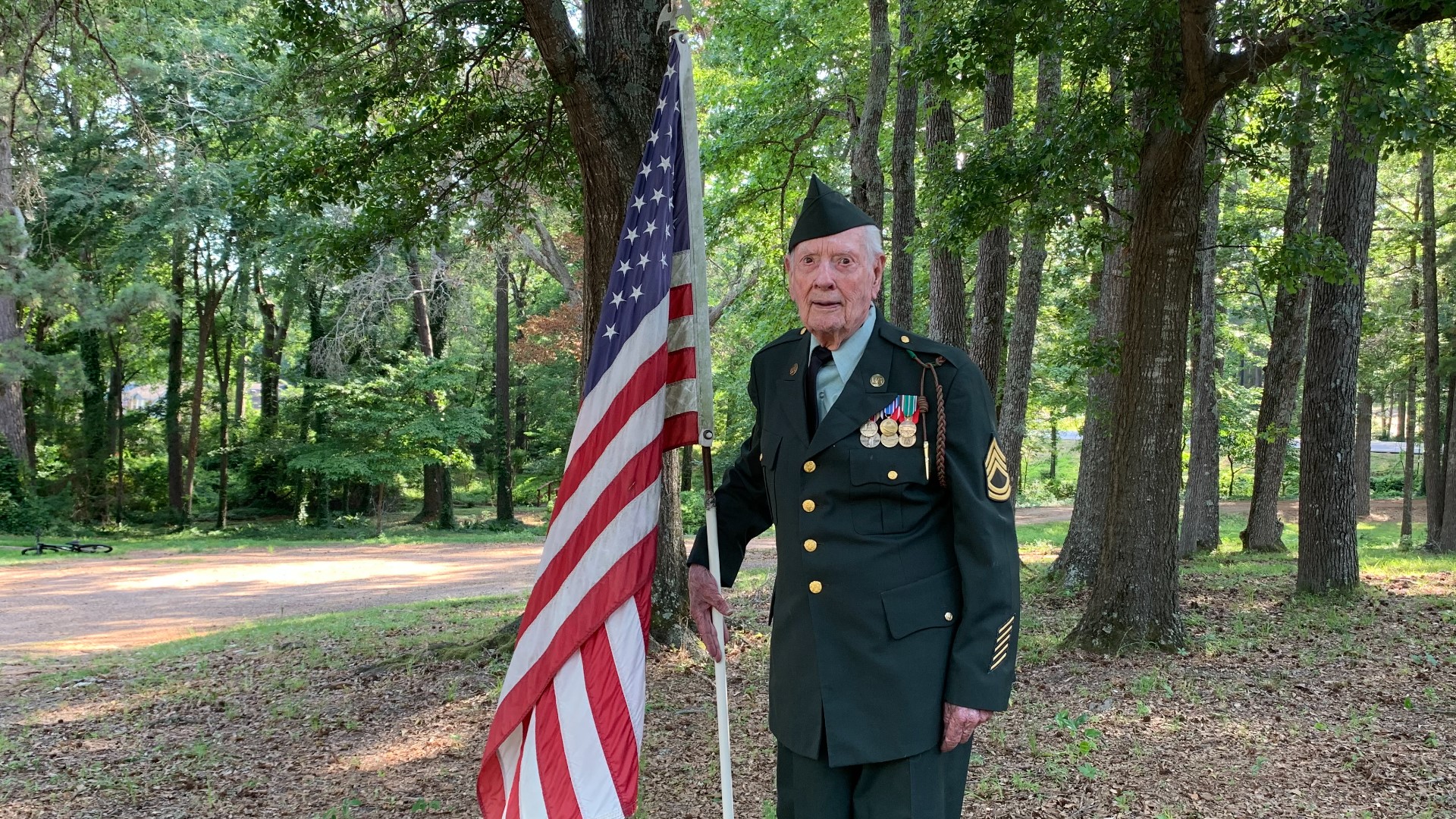 Dr. Jack Hetzel, 100, says "if I was called to active duty I'd say 'Yes sir. I'll be there.'"