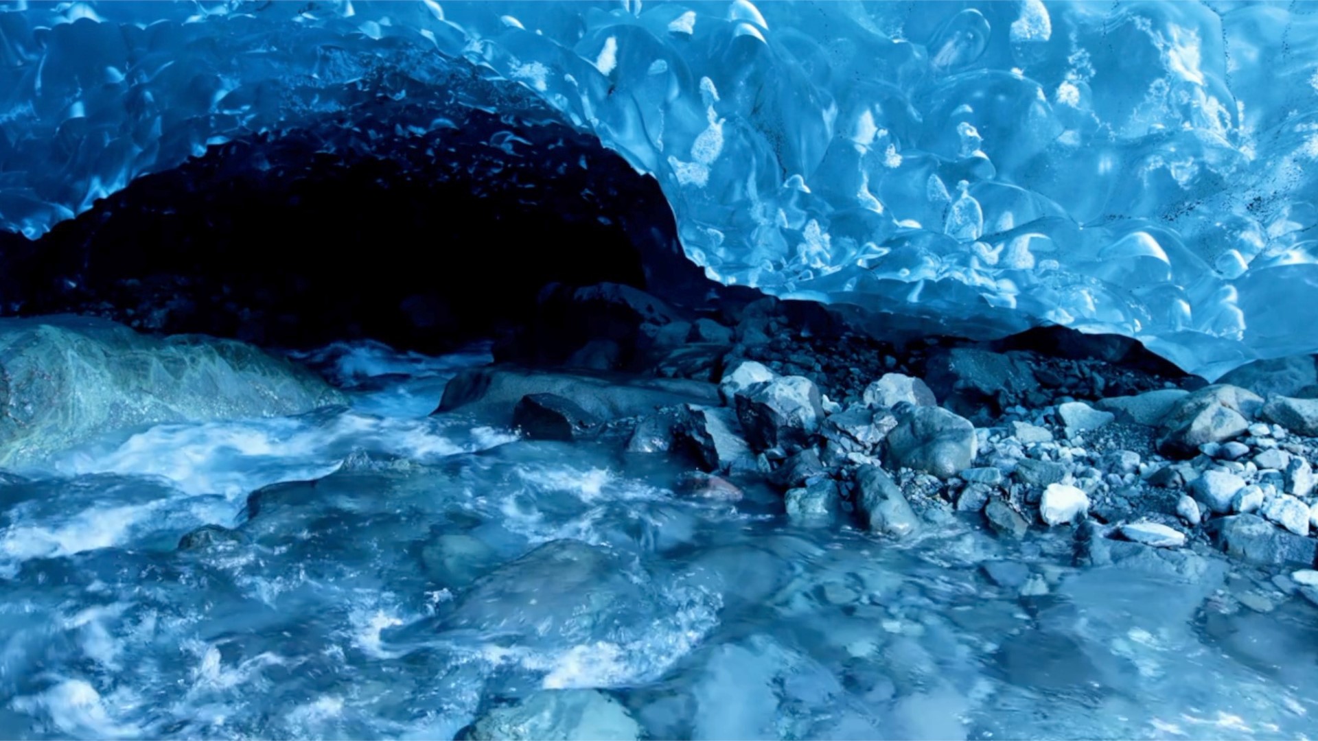 rivers in antarctica