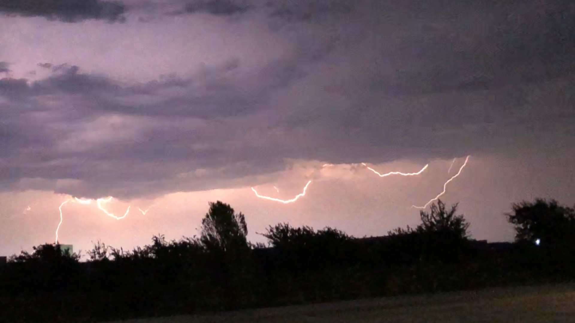 Thousands remain without power after North Texas sees extreme heat and ...