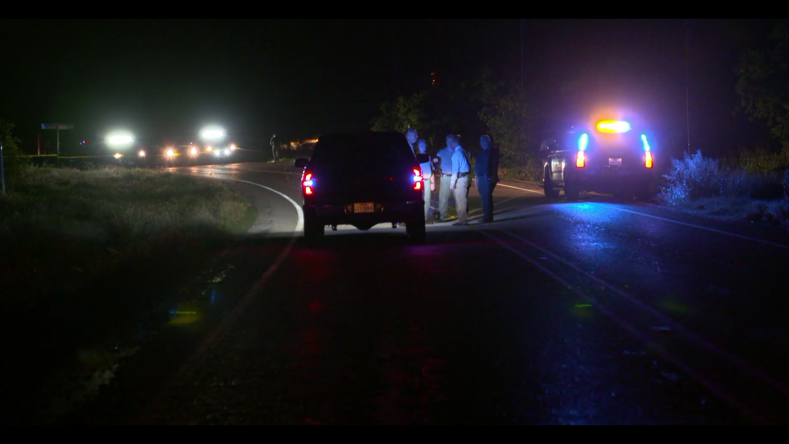 Blue Alert In Texas Police Searching For Suspect After Cop Shot Wfaa Com