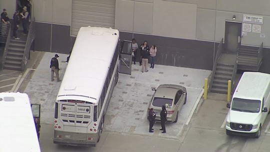 The largest ICE raid in a decade just happened in North Texas | wfaa.com