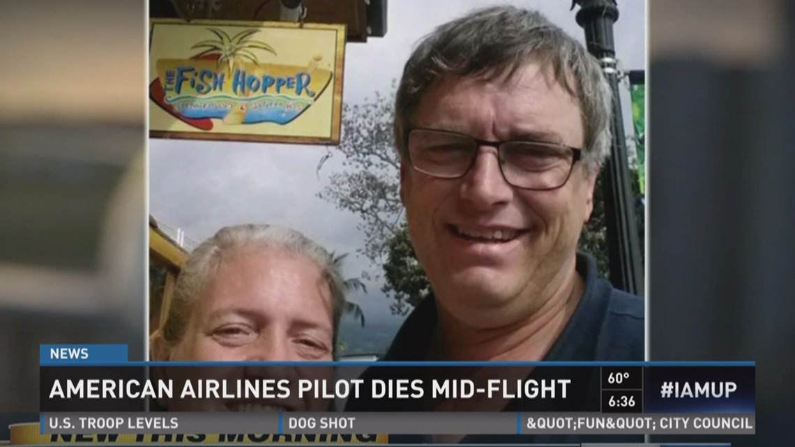 AA pilot dies midflight