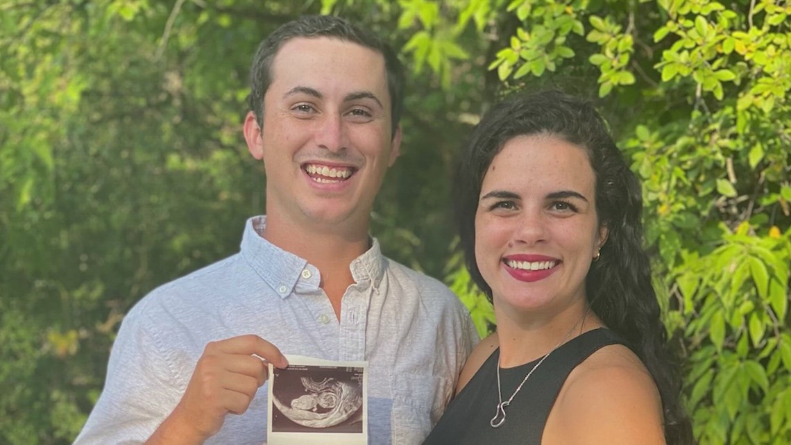 Texas abortion laws: Fort Worth native joins lawsuit - Vimarsana News