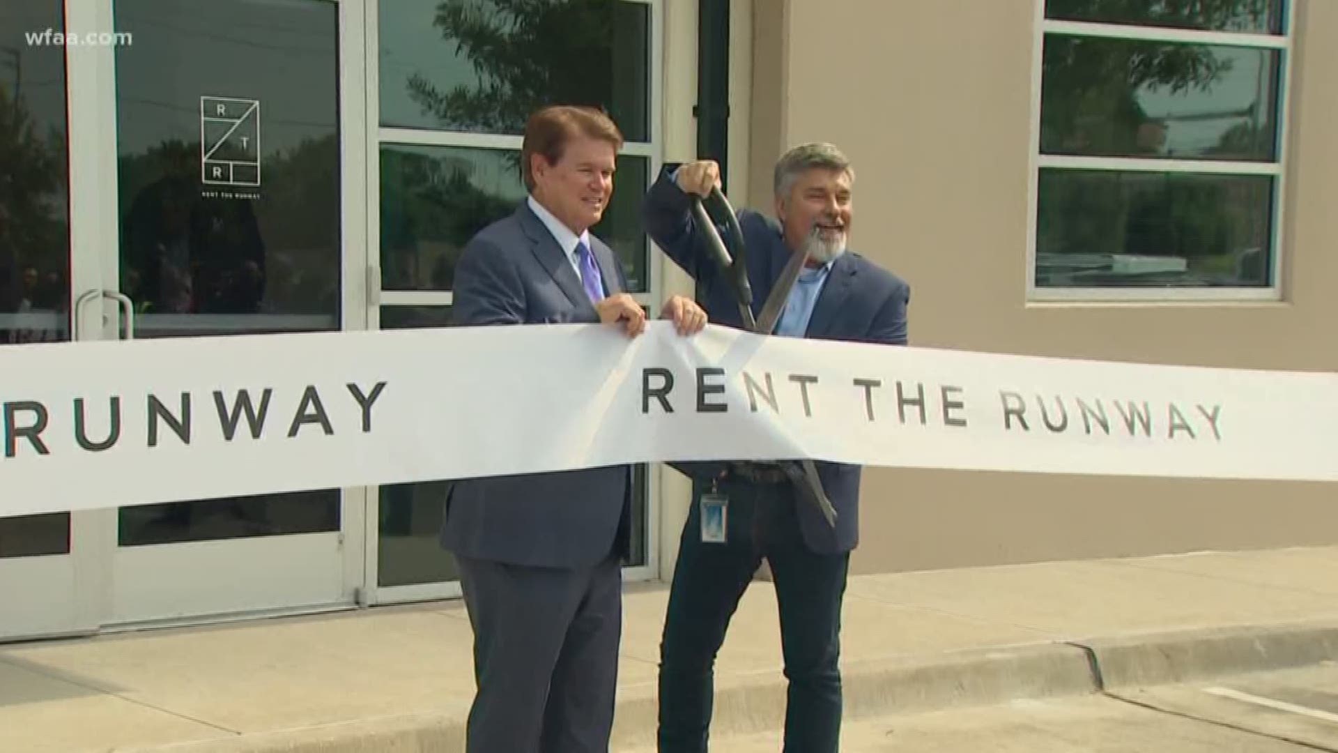 A popular online company is setting up shop in Arlington. The center will bring hundreds of new jobs to North Texas.