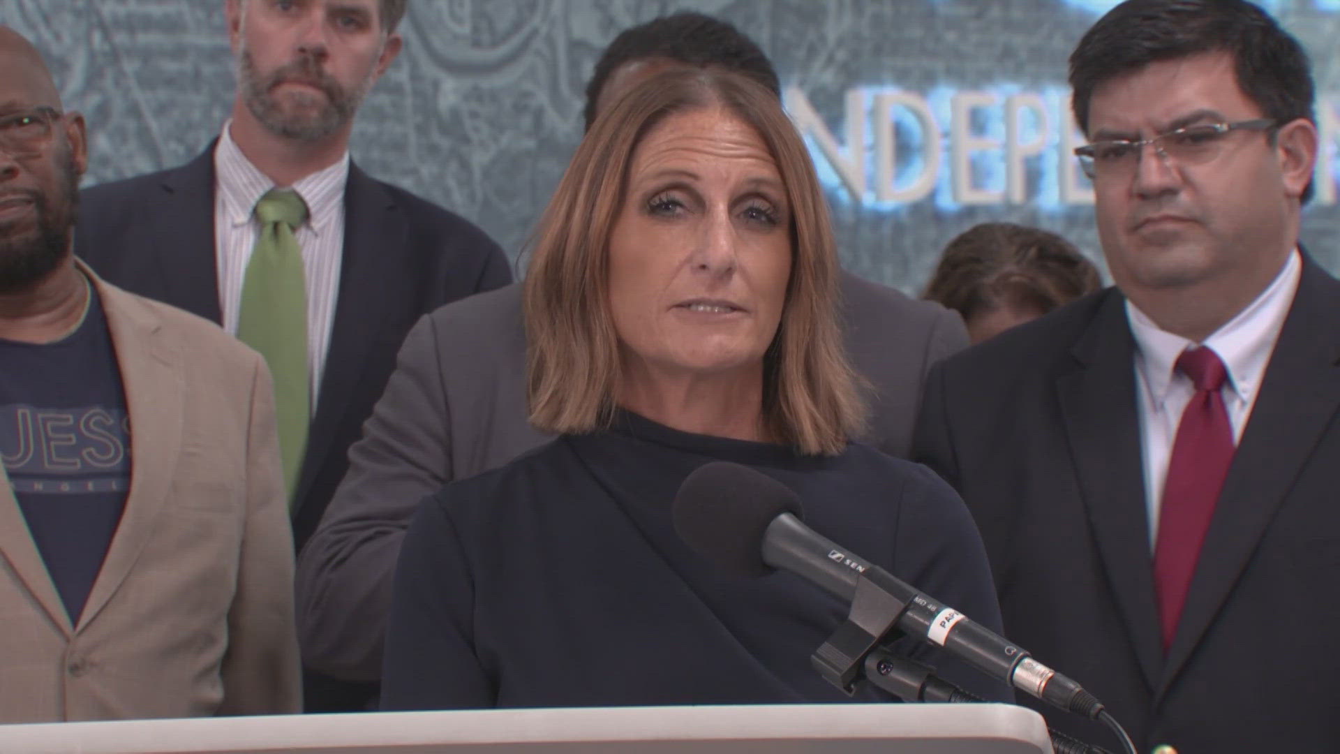 Fort Worth ISD interim superintendent starts first day on the job