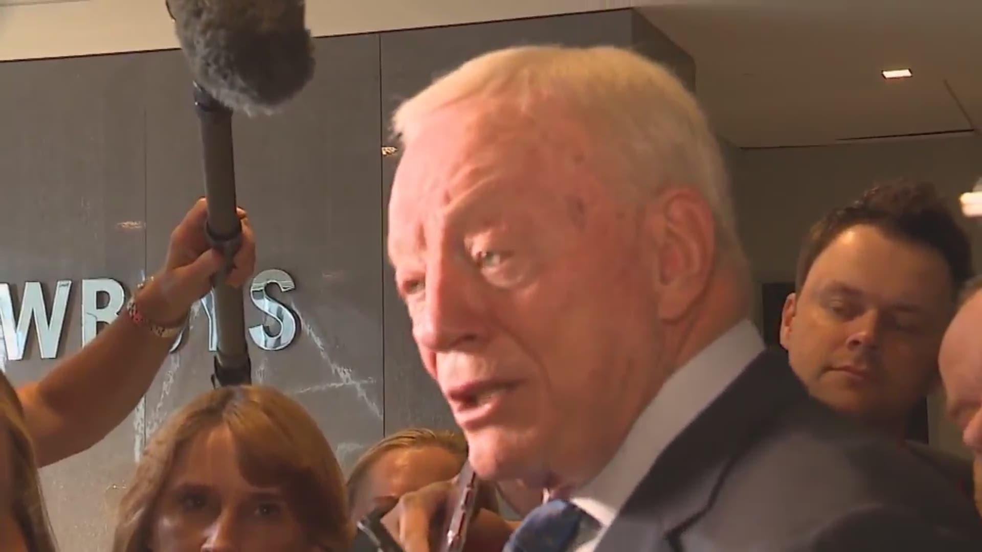 Cowboys owner Jerry Jones reacts to Travis Frederick's Guillain-Barr� syndrome diagnosis. WFAA.com