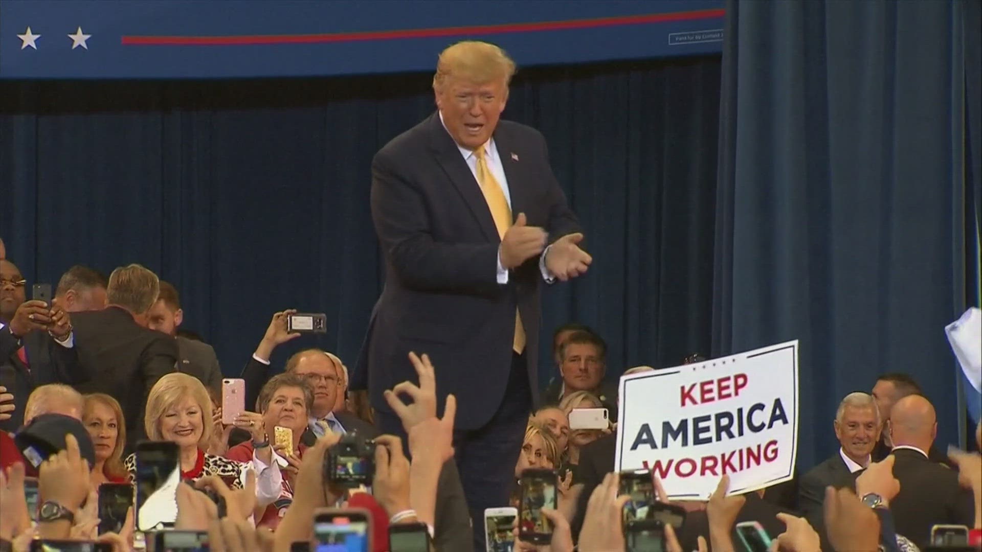Trump arrives at DC courthouse for arraignment | wfaa.com