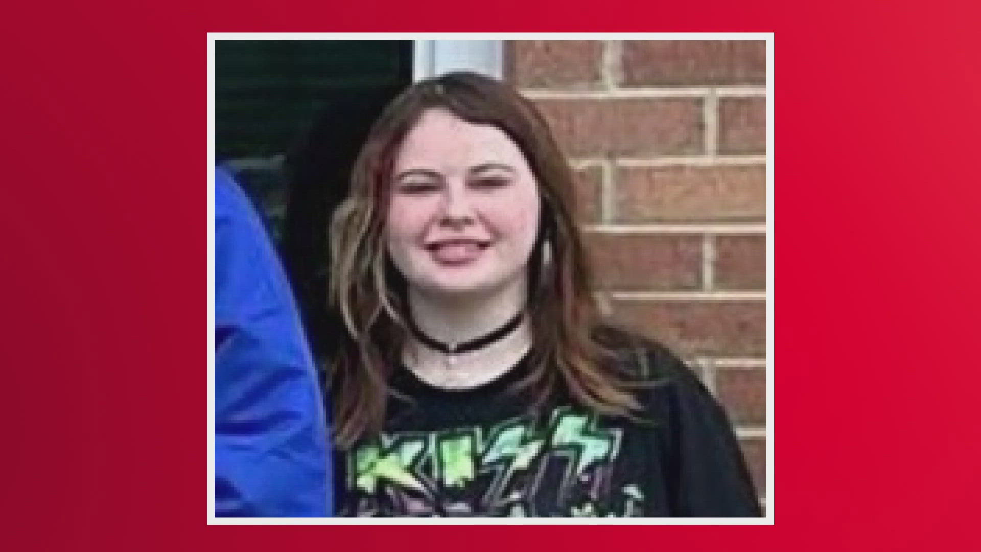 The girl is 5'2" with blue eyes and brown hair, last seen wearing a black AC/DC shirt.