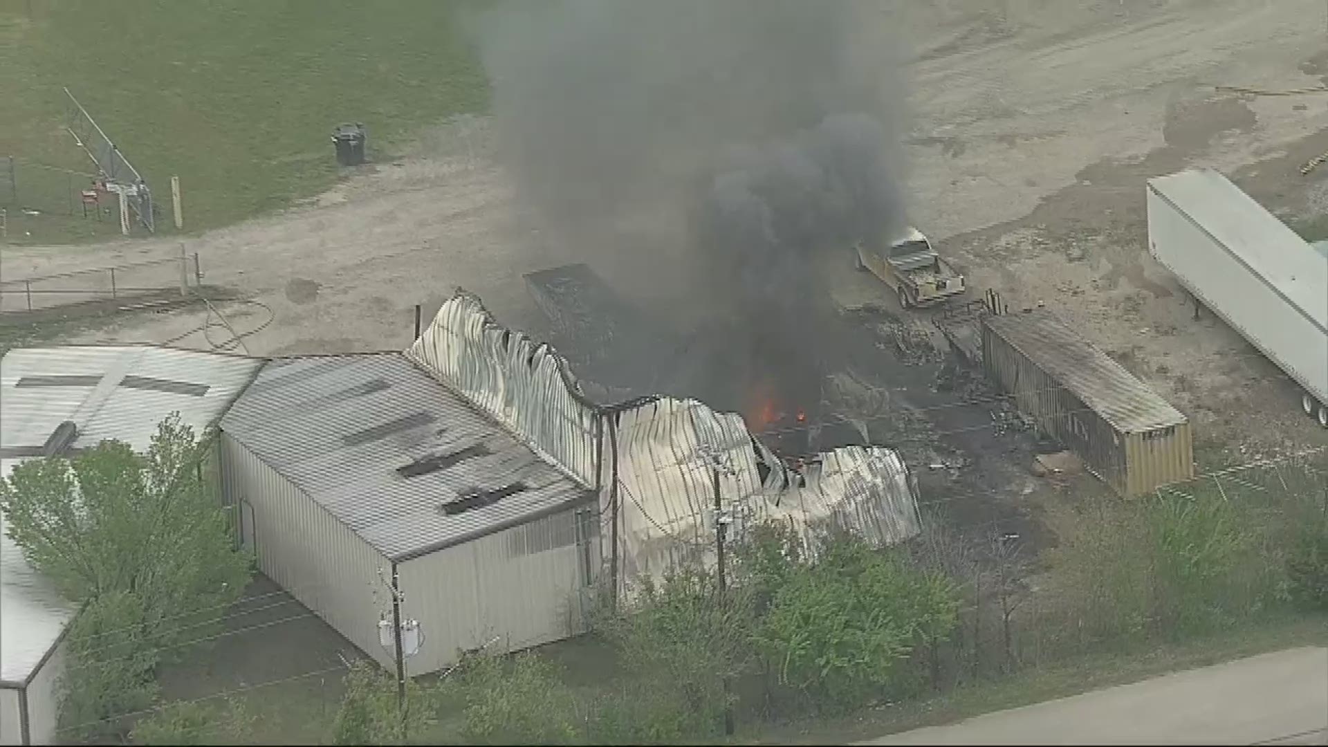 RAW: Aerials from Mansfield fire at chemical company