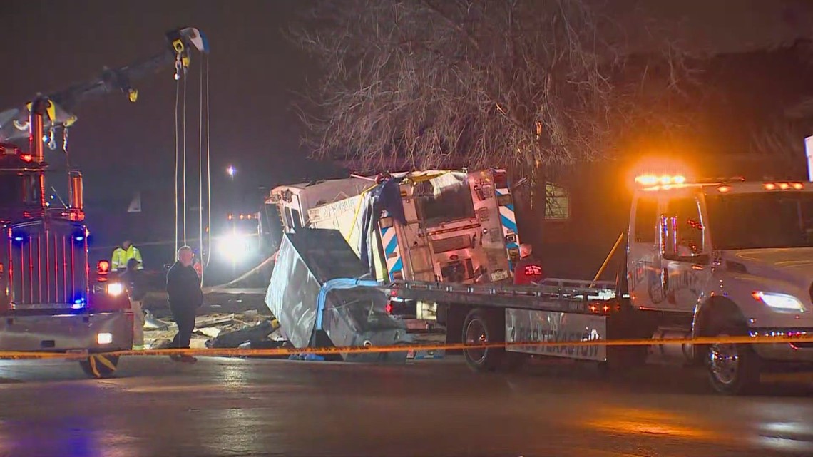Fort Worth: Witness recalls crash that injured 4 firefighters | wfaa.com