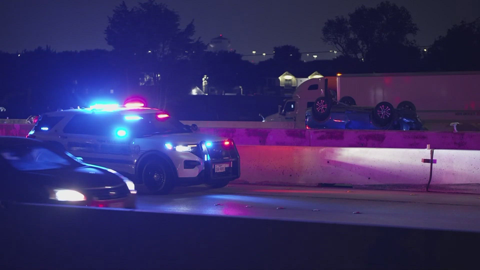 Fatal crash closes US-80 lanes in Mesquite | wfaa.com