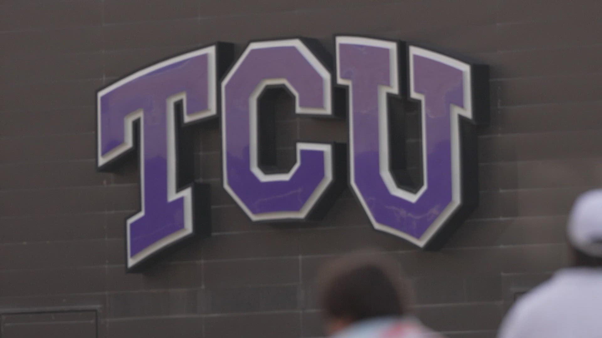 TCU football locker room assault stemmed from victim outplaying suspect at practice, affidavit says
