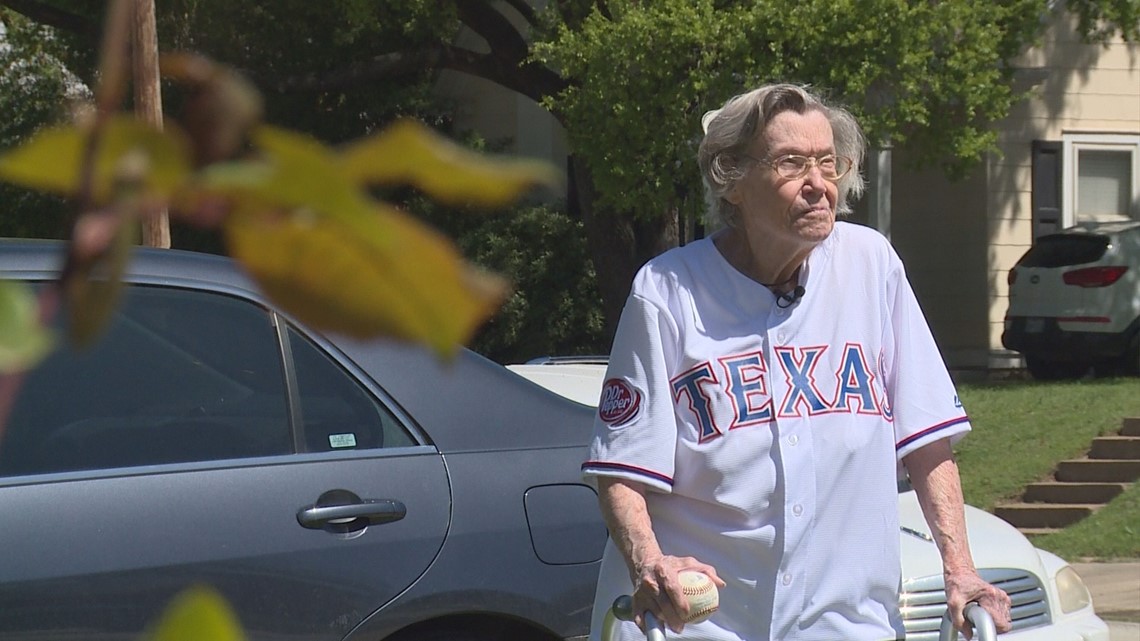 At 106, longtime Rangers fan passes away | wfaa.com