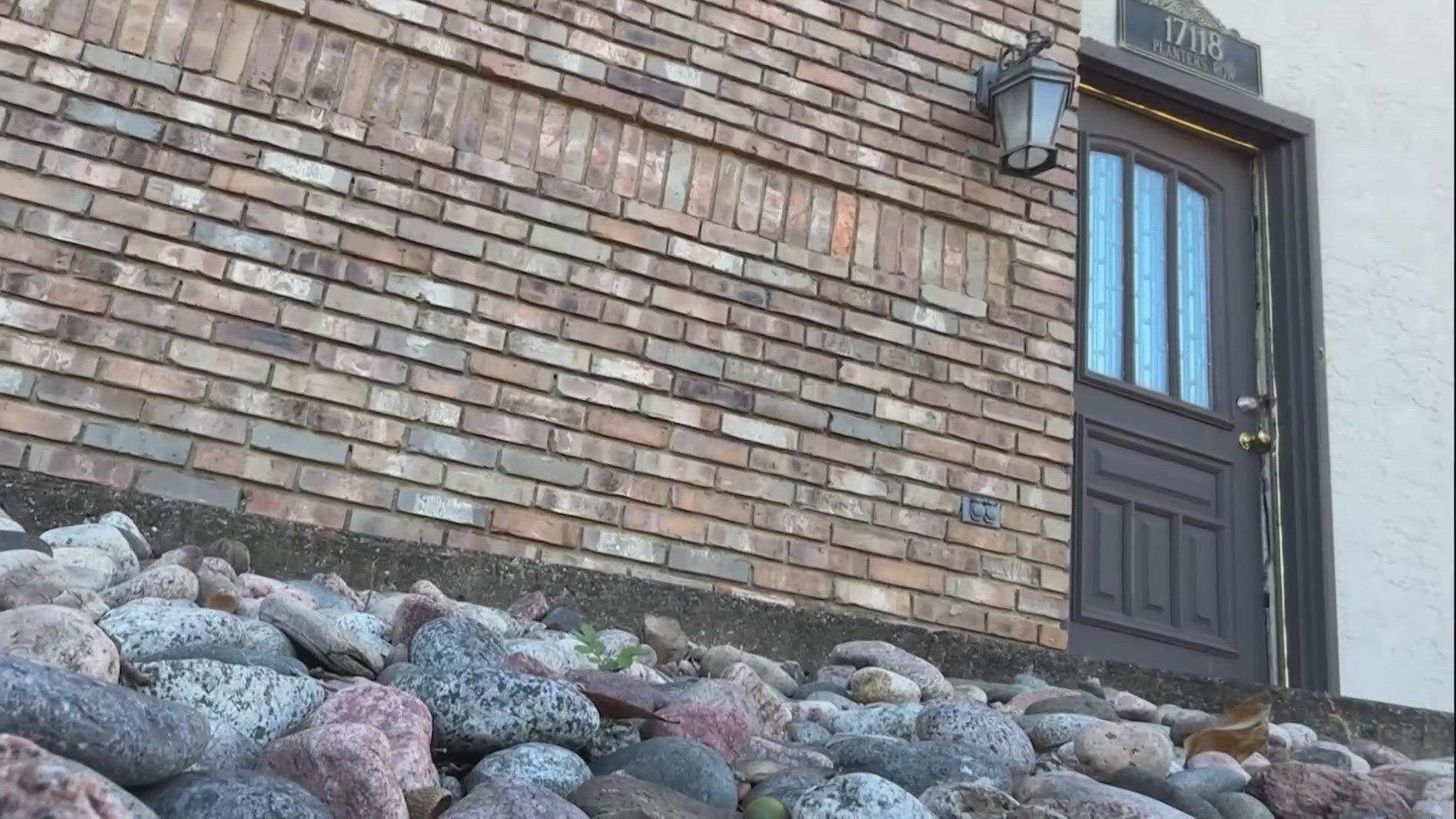 New homeowner finds dead body in house purchased at auction | wfaa.com