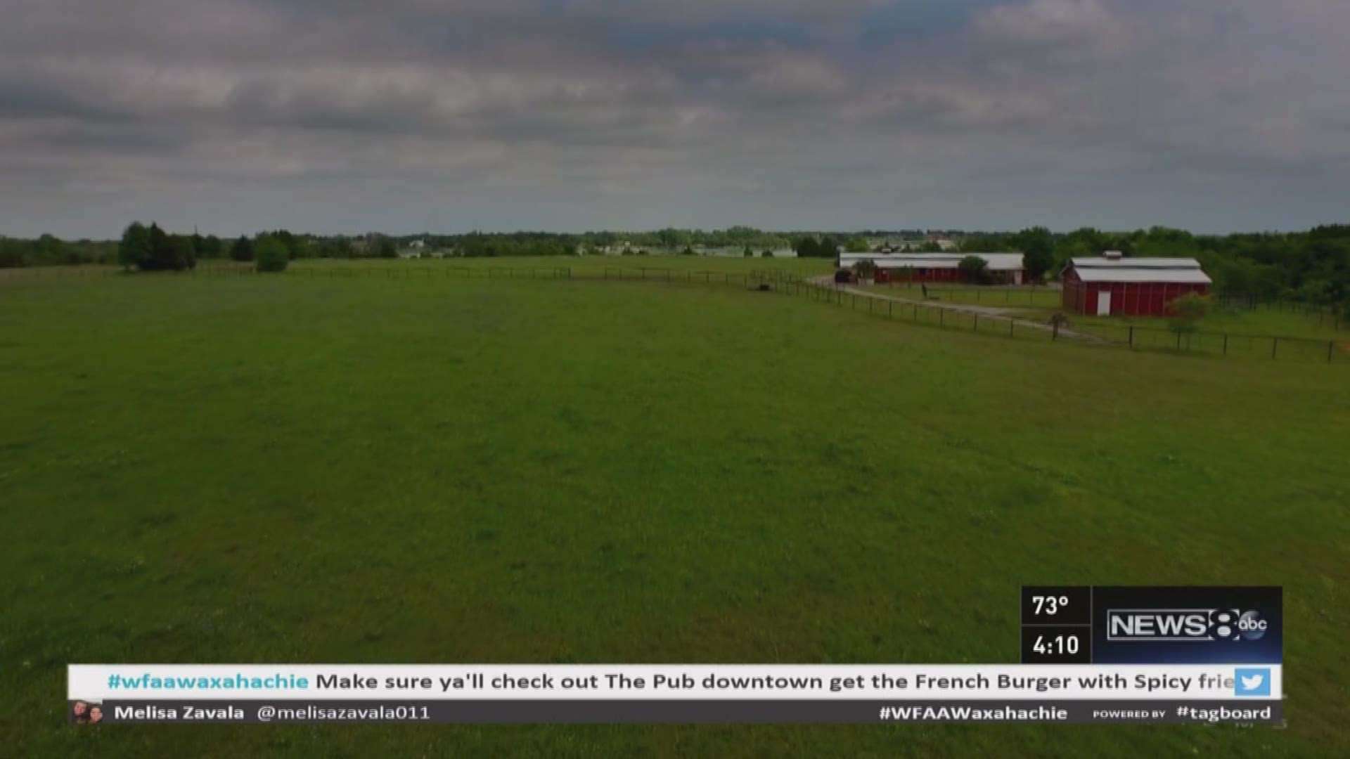 Find out what makes Waxahachie a "perfect fit" for WFAA Sports' Dale Hansen. 