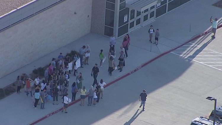 Allen ISD families protest over proposed school rezoning