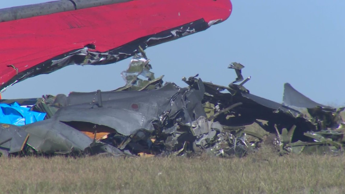 Dallas Air Show Crash: Air Traffic Control Recording Of Collision That ...